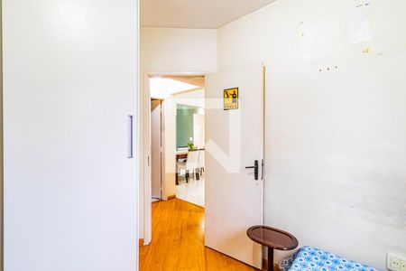 Apartamento à venda com 98m², 3 quartos e 2 vagasQuarto 02