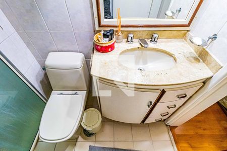 Apartamento à venda com 98m², 3 quartos e 2 vagasSuite - Banheiro