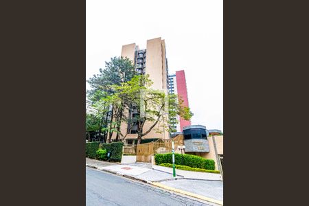 Apartamento à venda com 98m², 3 quartos e 2 vagasFachada