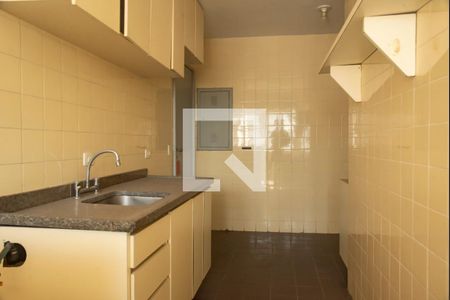 Apartamento à venda com 257m², 5 quartos e 4 vagasCozinha