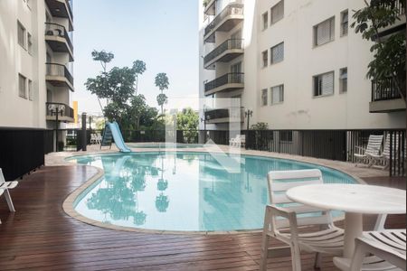 Apartamento à venda com 257m², 5 quartos e 4 vagasÁrea comum - Piscina