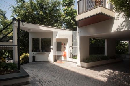 Apartamento à venda com 257m², 5 quartos e 4 vagasFachada