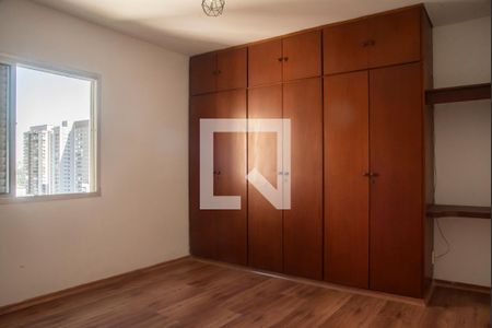 Apartamento à venda com 257m², 5 quartos e 4 vagasSuíte 2