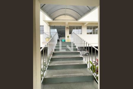 Apartamento à venda com 79m², 3 quartos e sem vagaEntrada 