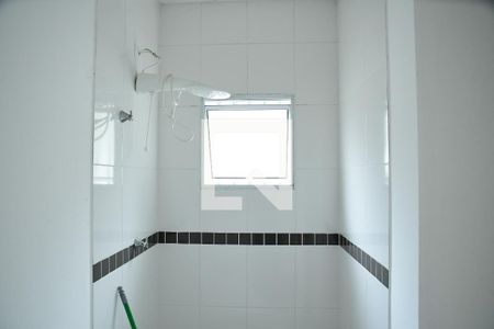 Casa de condomínio para alugar com 60m², 2 quartos e 2 vagasBanheiro