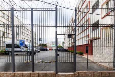 Apartamento para alugar com 60m², 2 quartos e 1 vaga Apartamento para alugar com 60m², 2 quartos e 1 vagaFachada