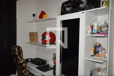 Quarto 2 de apartamento para alugar com 2 quartos, 47m² em Jardim Santa Terezinha (zona Leste), São Paulo