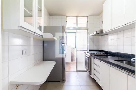 Apartamento à venda com 56m², 2 quartos e 1 vaga Apartamento à venda com 56m², 2 quartos e 1 vagaCozinha