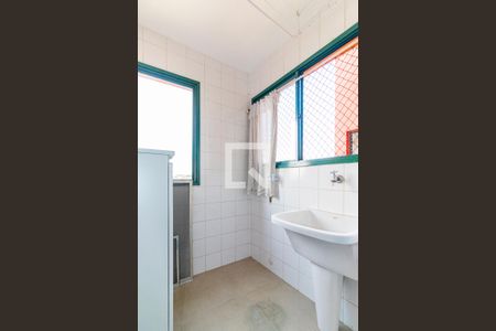 Apartamento à venda com 56m², 2 quartos e 1 vaga Apartamento à venda com 56m², 2 quartos e 1 vagaÁrea de Serviço