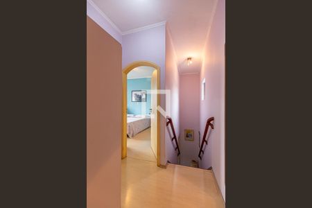 Corredor de casa à venda com 3 quartos, 198m² em Jardim Ipanema, Santo André