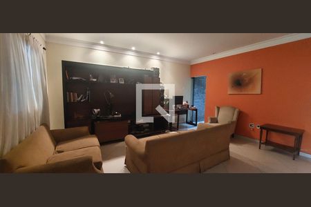 Sala  de casa à venda com 3 quartos, 200m² em Vila Camilopolis, Santo André