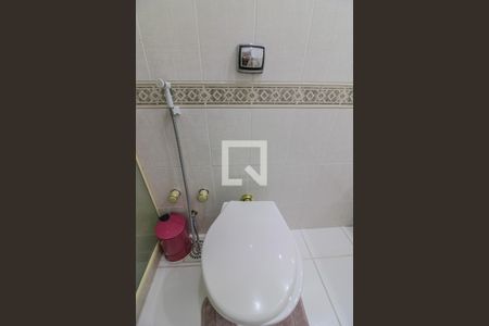 Apartamento à venda com 186m², 4 quartos e 3 vagasSuíte 2 - Banheiro