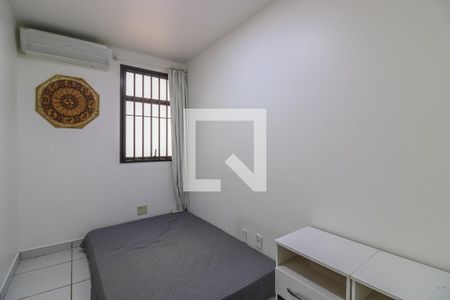 Apartamento à venda com 186m², 4 quartos e 3 vagasQuarto