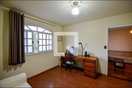Quarto 1 de casa à venda com 5 quartos, 980m² em Badu, Niterói