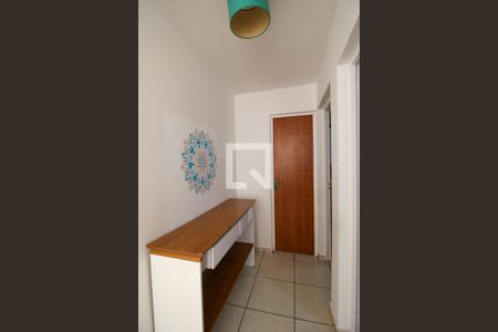 Corredor de apartamento para alugar com 2 quartos, 54m² em Jardim Novo Horizonte, Sorocaba