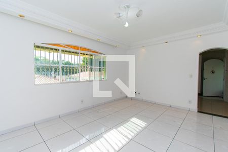 Sala 2 de casa à venda com 4 quartos, 415m² em Vila Lucia, São Paulo