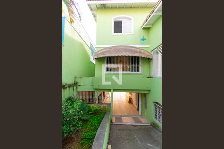 Casa à venda com 415m², 4 quartos e 5 vagasEntrada