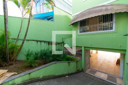 Casa à venda com 415m², 4 quartos e 5 vagasEntrada