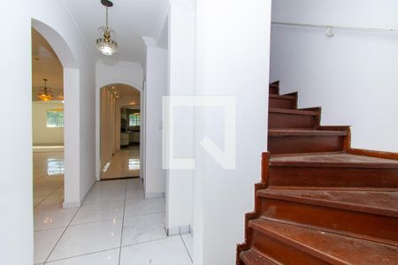 Hall de casa à venda com 4 quartos, 415m² em Vila Lucia, São Paulo