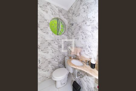 Casa à venda com 415m², 4 quartos e 5 vagasLavabo