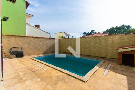Casa à venda com 415m², 4 quartos e 5 vagasPiscina