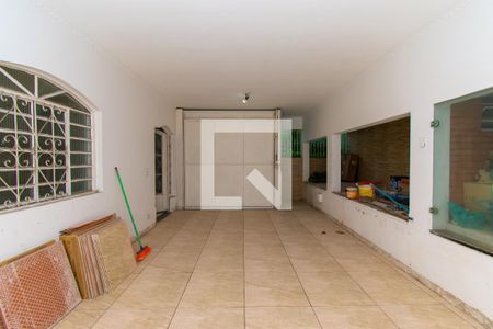 Casa à venda com 415m², 4 quartos e 5 vagasQuintal