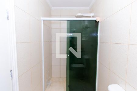 Casa à venda com 415m², 4 quartos e 5 vagasBanheiro Corredor