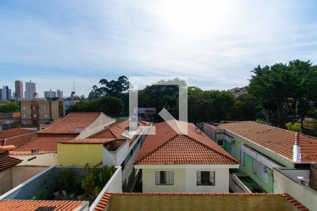 Casa à venda com 415m², 4 quartos e 5 vagasVista da Suíte 2