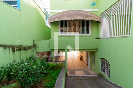 Casa à venda com 415m², 4 quartos e 5 vagasEntrada
