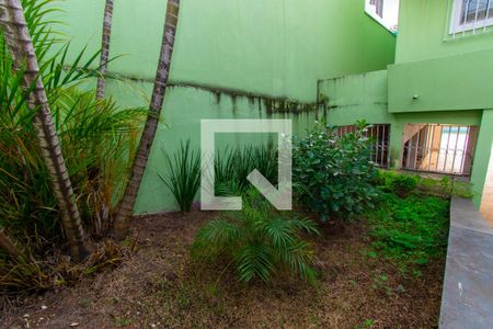 Casa à venda com 415m², 4 quartos e 5 vagasEntrada - Jardim