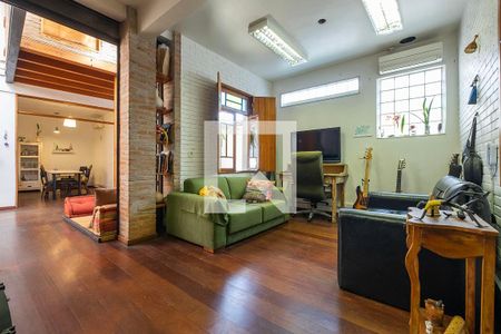 Sala de casa à venda com 3 quartos, 180m² em Sumaré, São Paulo