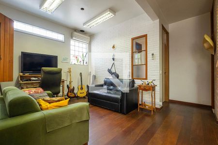 Sala de casa à venda com 3 quartos, 180m² em Sumaré, São Paulo