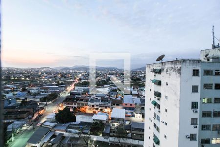 Vista do Quarto 2 de apartamento para alugar com 2 quartos, 65m² em Comendador Soares, Nova Iguaçu