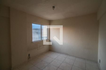 Quarto 2 de apartamento para alugar com 2 quartos, 65m² em Comendador Soares, Nova Iguaçu