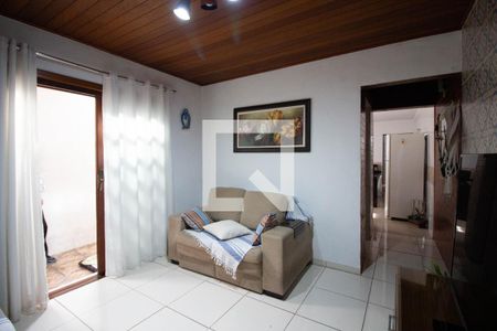 Sala de casa à venda com 3 quartos, 100m² em Vila Regina, São Paulo