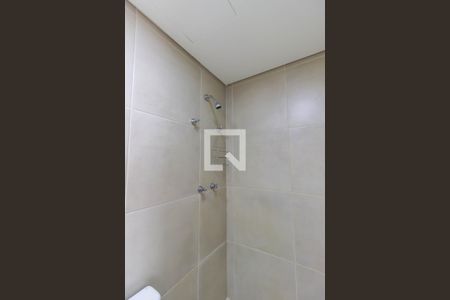 Banheiro de apartamento para alugar com 1 quarto, 43m² em Industrial Autonomistas, Osasco