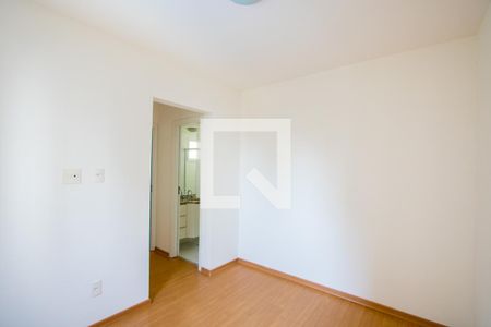 Quarto 1 de apartamento à venda com 2 quartos, 60m² em Vila Floresta, Santo André