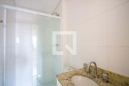 Apartamento à venda com 60m², 2 quartos e 2 vagasBanheiro social