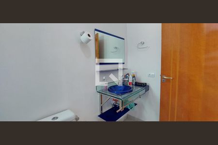 Casa para alugar com 460m², 4 quartos e 4 vagas Casa para alugar com 460m², 4 quartos e 4 vagasBanheiro 2