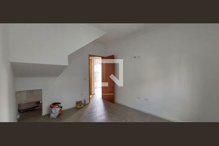 Casa para alugar com 460m², 4 quartos e 4 vagas Casa para alugar com 460m², 4 quartos e 4 vagasQuarto 1