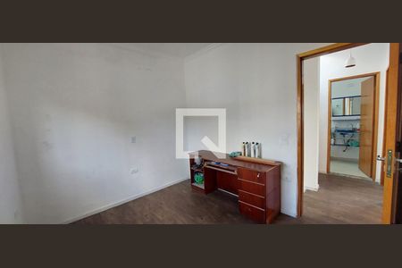 Casa para alugar com 460m², 4 quartos e 4 vagas Casa para alugar com 460m², 4 quartos e 4 vagasQuarto 2