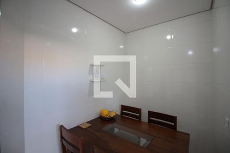Casa de condomínio à venda com 71m², 2 quartos e 1 vagaCozinha