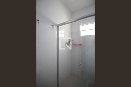 Casa de condomínio à venda com 71m², 2 quartos e 1 vagaBanheiro Social