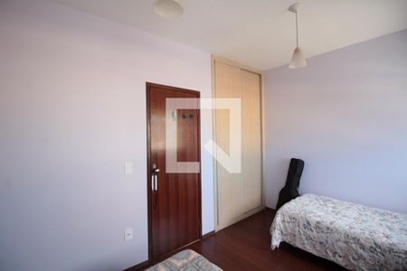 Casa de condomínio à venda com 71m², 2 quartos e 1 vagaQuarto 2