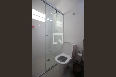 Casa de condomínio à venda com 71m², 2 quartos e 1 vagaBanheiro Social