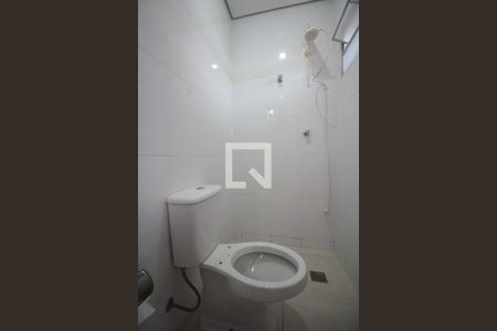 Casa de condomínio à venda com 71m², 2 quartos e 1 vagaBanheiro Social 2