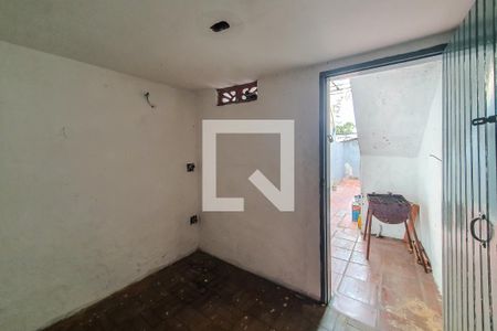 Casa à venda com 240m², 6 quartos e 3 vagas Casa à venda com 240m², 6 quartos e 3 vagasQuarto de Serviço