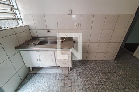 Casa à venda com 240m², 6 quartos e 3 vagas Casa à venda com 240m², 6 quartos e 3 vagasCozinha