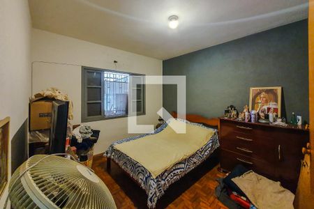 Casa à venda com 240m², 6 quartos e 3 vagas Casa à venda com 240m², 6 quartos e 3 vagasQuarto 3