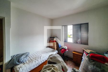 Casa à venda com 240m², 6 quartos e 3 vagas Casa à venda com 240m², 6 quartos e 3 vagasQuarto 4